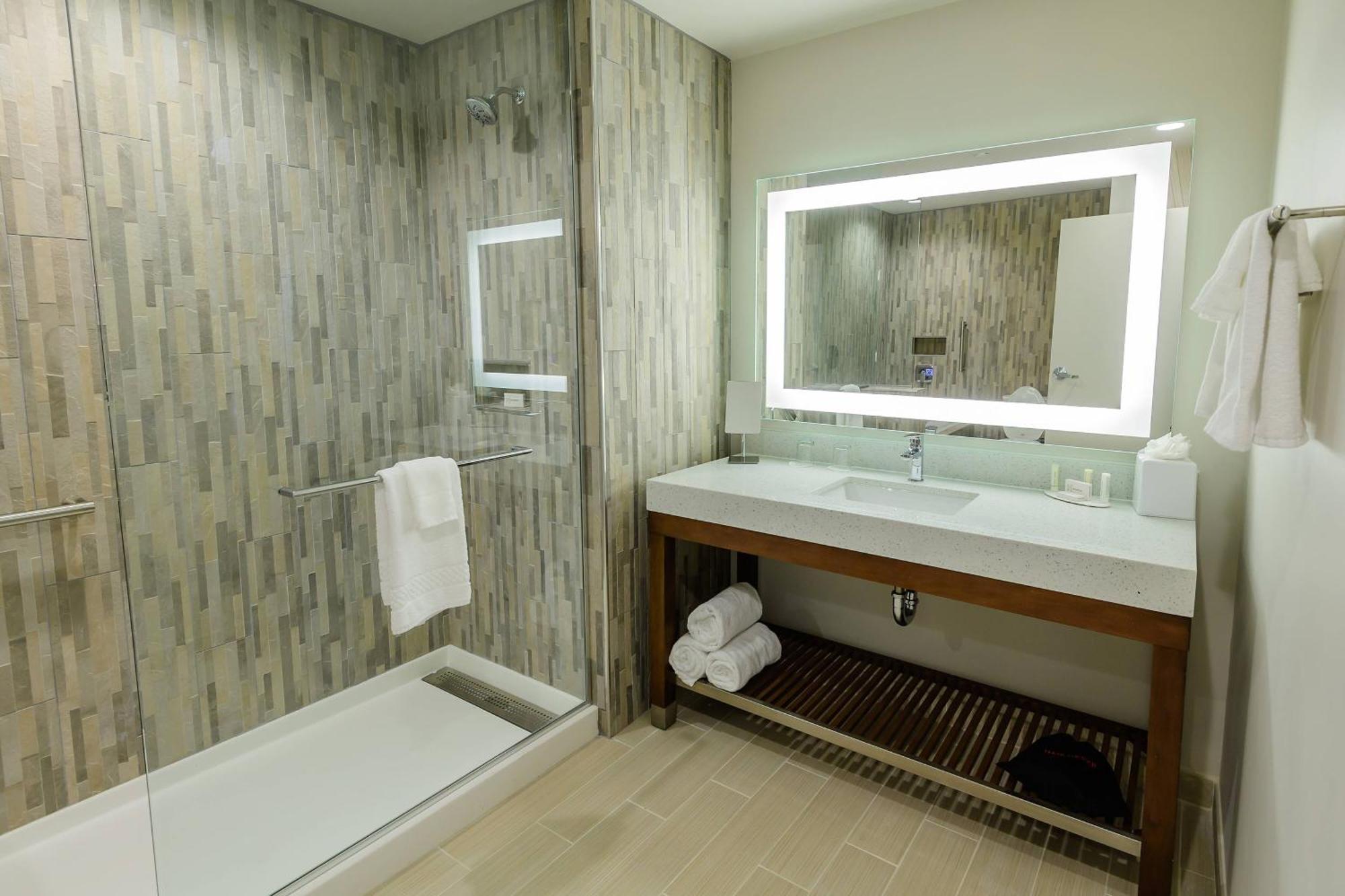 Courtyard By Marriott Lake Jackson Buitenkant foto